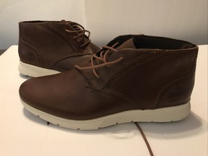 franklin park brogue chukka