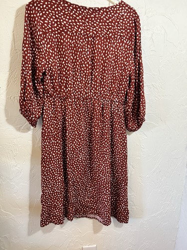 NWT. Isabel Maternity Dress, 100% Rayon, Size Medium - Picture 5 of 9