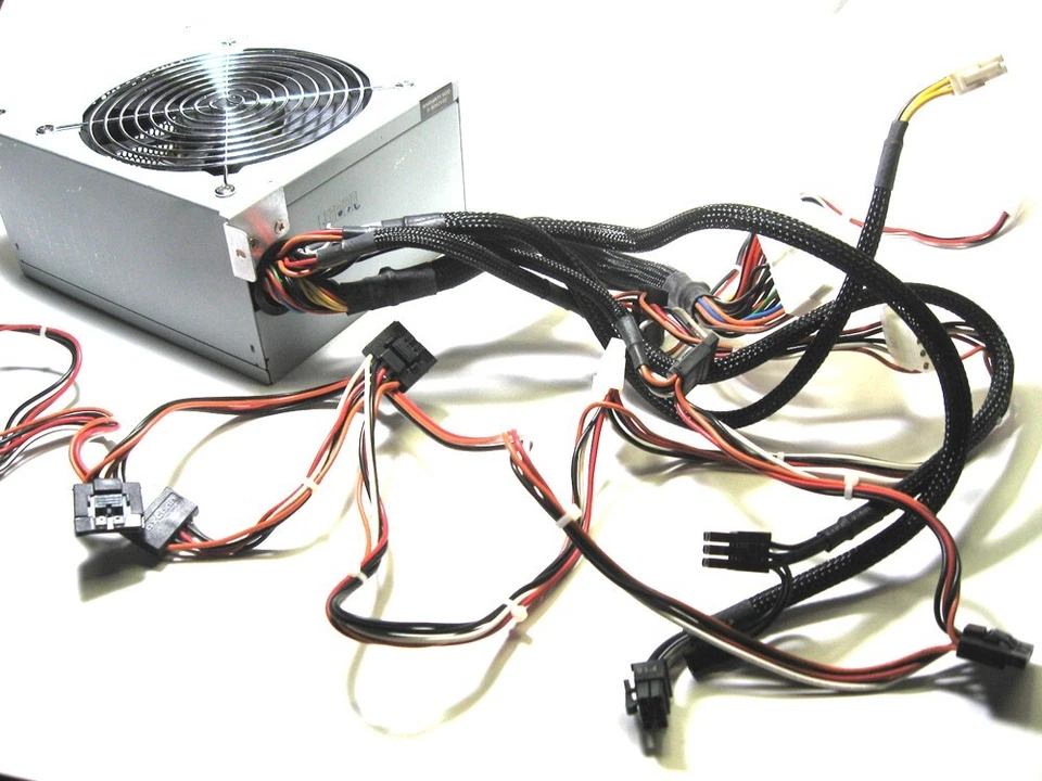 Refurbished 700W HP Server Power Supply Delta DPS-700MB HP 5189-1695 - Image 3 of 4