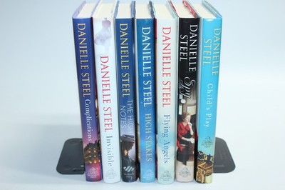 Danielle Steel Lot of 7 Hardcover Romance Novel Books, Complications, Invisible