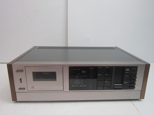 Kyocera D-811 Stereo Cassette Tape Deck Player / Recorder