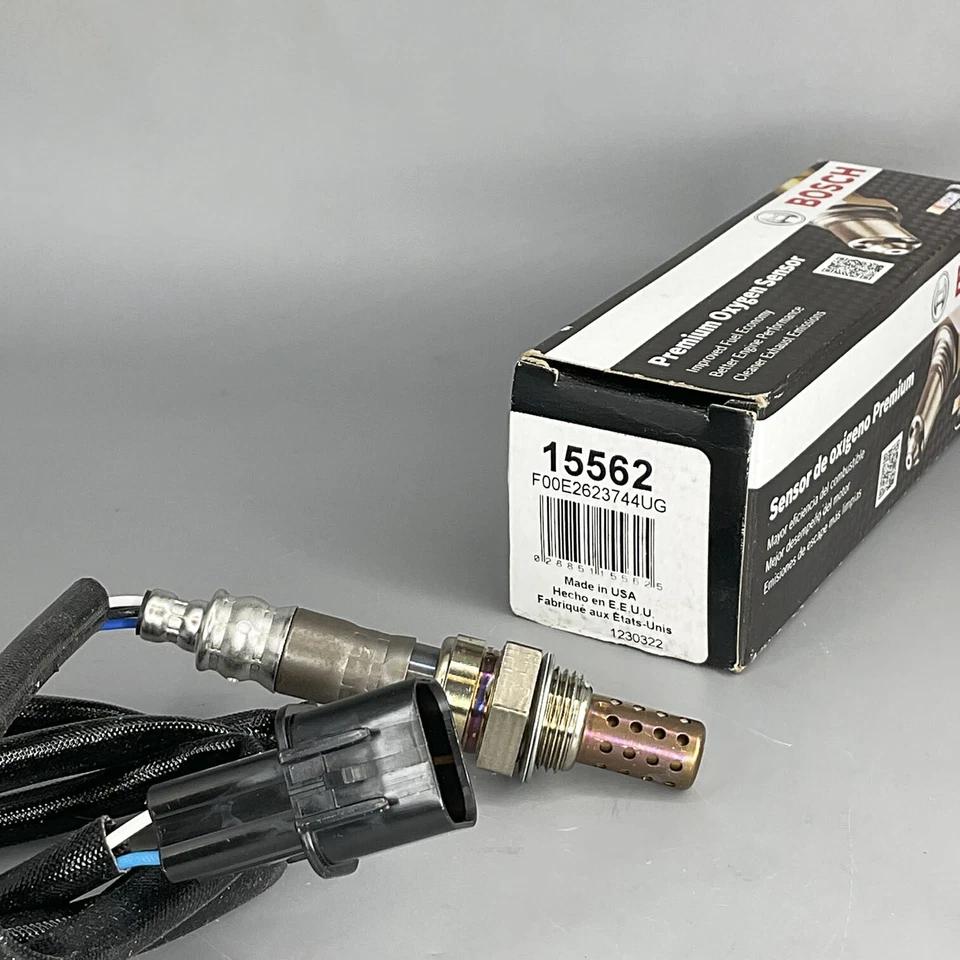 Sensor de oxígeno OE Bosch O2 15562 aguas abajo para Hyundai XG350 2002-2003 3,5 L Foto 4 de 4