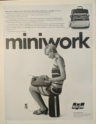 1967 Smith Corona Portable Typewriter, Mini Work / Remote Work