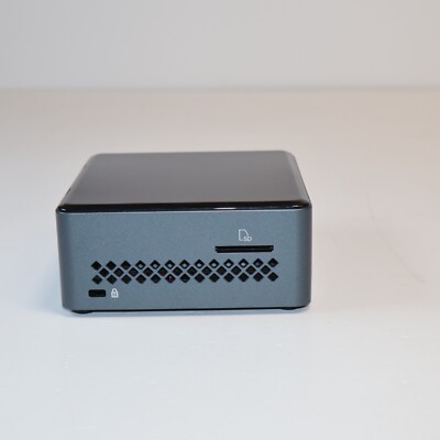 Intel NUC7PJYH Mini PC – Pentium Silver J5005, 8GB RAM, 120GB SSD