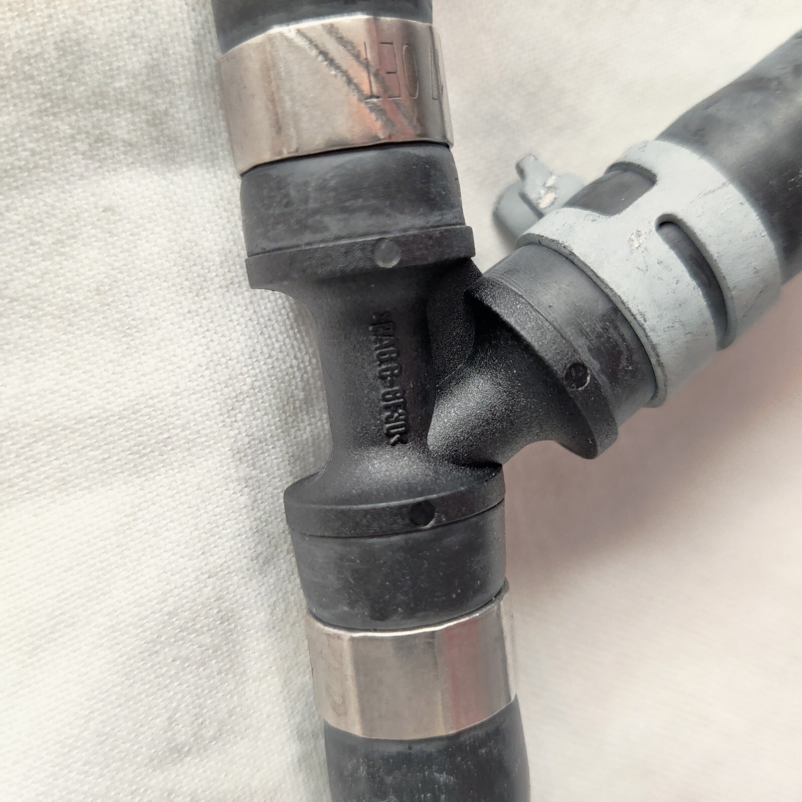 Genuine Ford Cooling System Overflow Hose 1753872 for sale online 