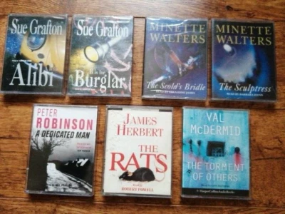 Sue GRAFTON Minette WALTERS James Herbert AUDIO BOOK CASSETTES JOLOT 7 - Image 1 of 4