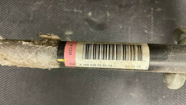 2016 MERCEDES BENZ GLE W166 RHD Rear Stabilizer Sway Bar OEM ...