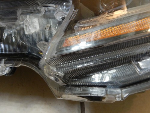 2020-2022 TOYOTA COROLLA L LE HEADLIGHT DRIVER LEFT LED LAMP 20-22 OEM - Picture 5 of 14