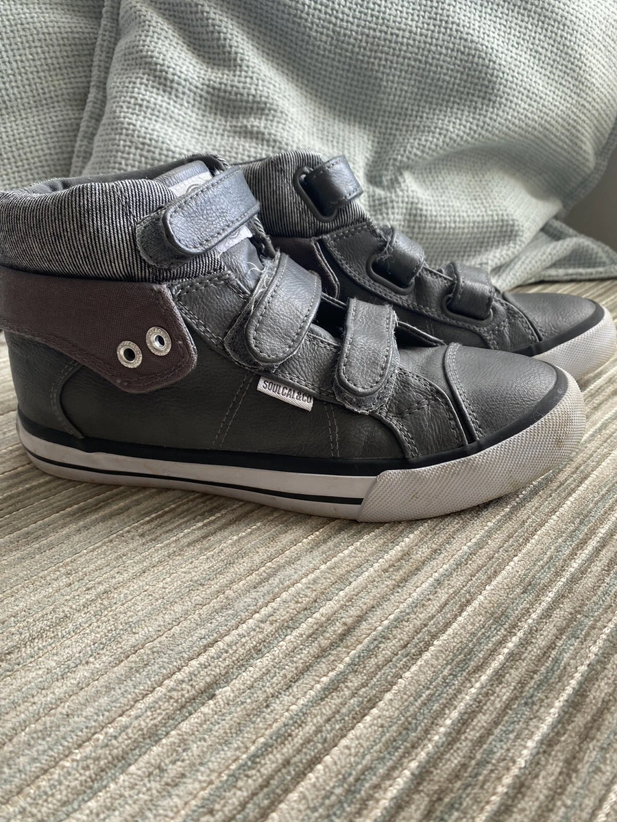 Kids trainer hotsell boots