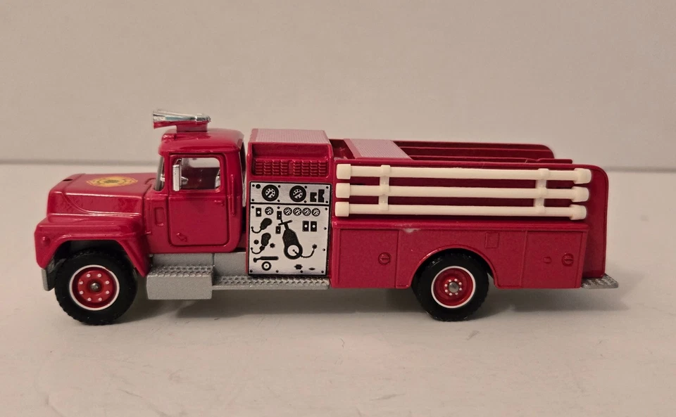 Solido Toner Gam II No. 3106 Pompiers Mack Pumper Fire Engine - Image 2 of 4