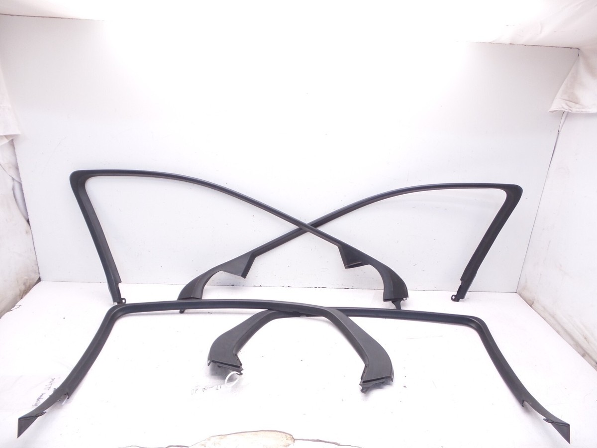 04-08 Acura TL Interior Upper Door Glass Window Trim Black Full