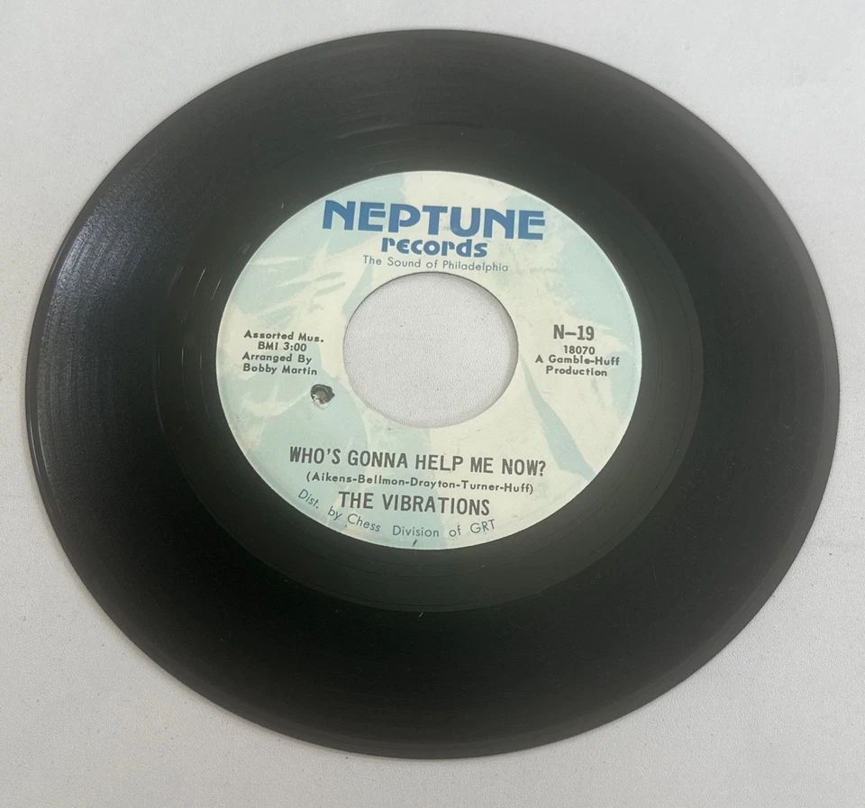 The Vibrations - Who's Gonna Help Me Now? 7” Soul Vinyl Record VG+ / EX - Image 2 of 4