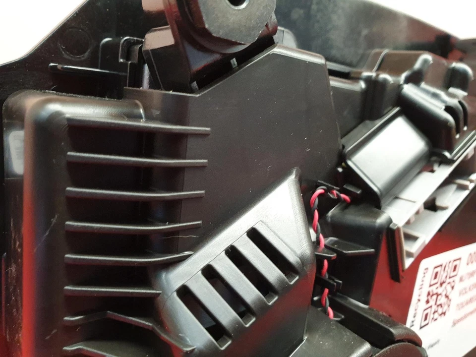 VOLKSWAGEN TOUAREG MK3 CUADRO DE INSTRUMENTOS VELOCÍMETRO 2020 3,0 L DIÉSEL Foto 2 de 4