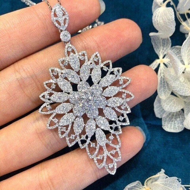 6.82 CT Round cut lab-created Diamond cluster Pendant in 925 Sterling