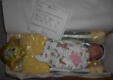 BEAUTIFUL BABY MICHELLE Realistic PARADISE GALLERIES Doll + CRIB + Shipper NIB