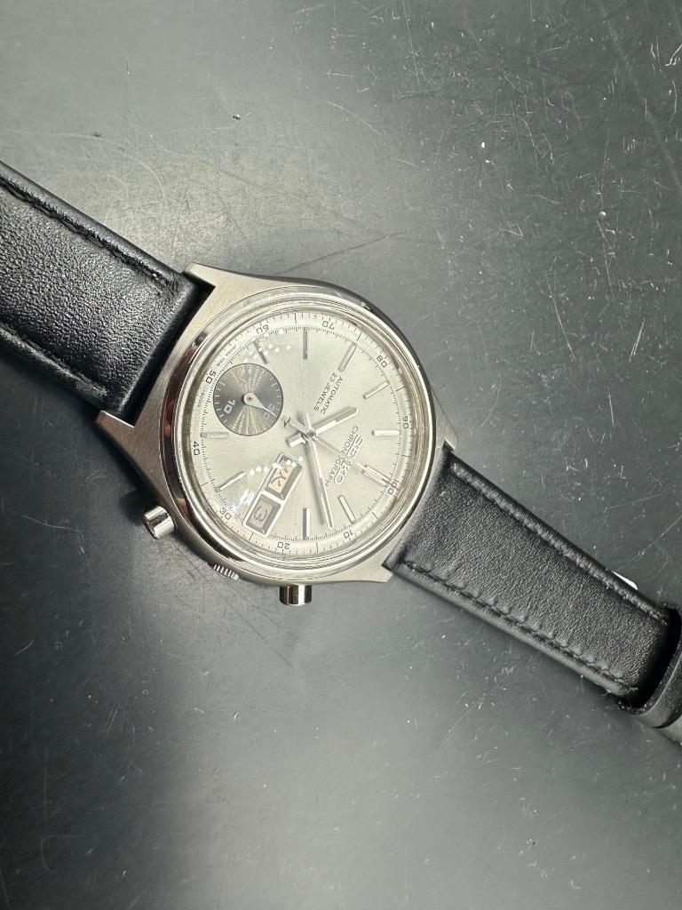 Oct/1971 SS Seiko 7018-8000 23j Chronograph Automatic Watch. | eBay