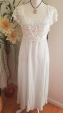 FLORA NIKROOZ LINGERIE WOMEN NIGHTGOWN SLIP SIZE L NWT
