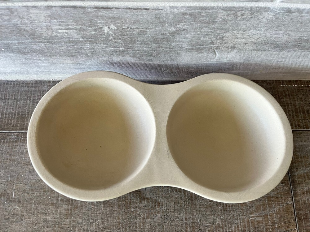 Pampered Chef Stoneware Double Egg Cooker Dish For Microwave 2173 11” X 5” X 2” Pampered Chef Stoneware Double Egg Cooker Dish For Microwave 2173 11” X 5” X 2”