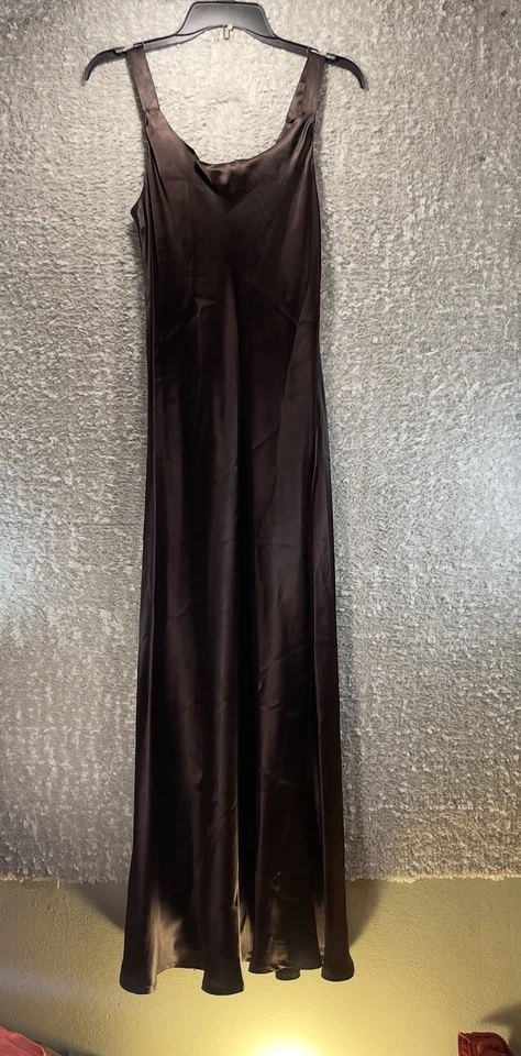 Vestido Express Sin Mangas Marrón Satinado Maxi Novia Boda Formal Talla 11, 12 Marrón Y2K Foto 2 de 4