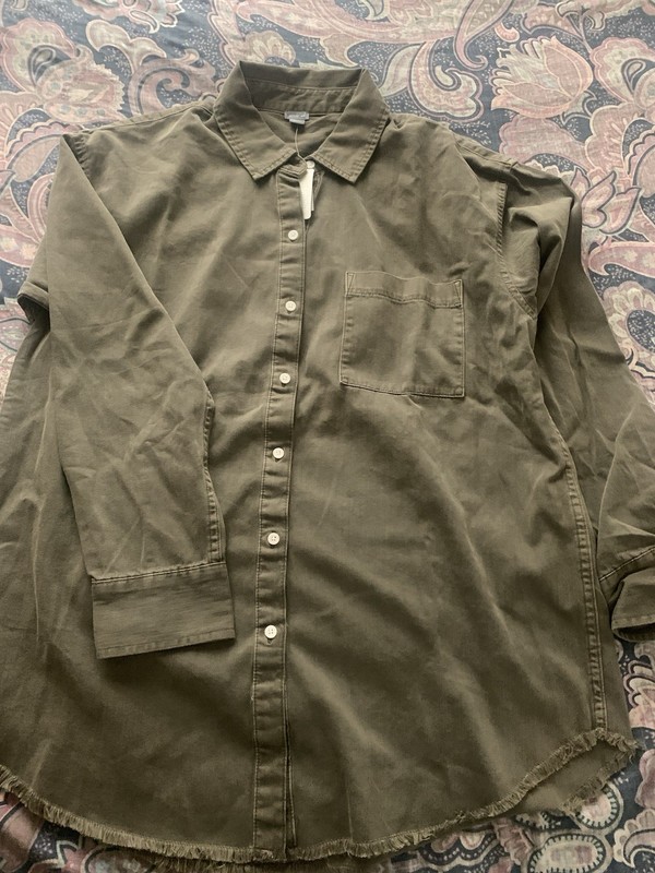 Aerie Women’s Green Button Down Long Sleeve Relaxed Casual Cotton Collared SZ M