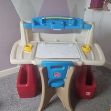 Step2 Art Activity Desk Deluxe With Chair. Used. Great Condition