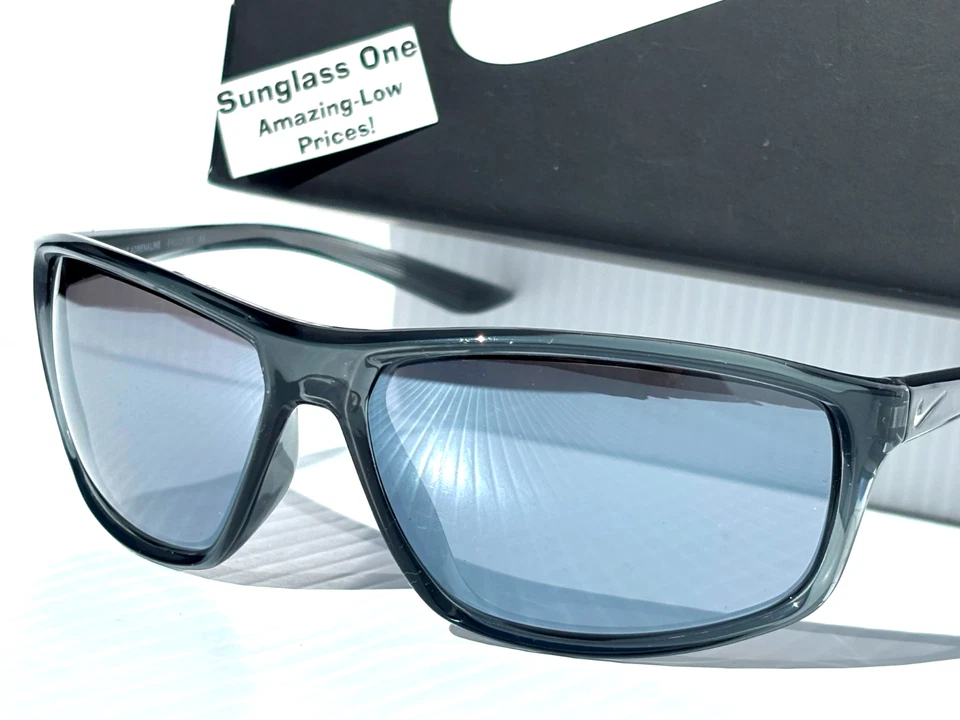 Gafas de sol Nike ADRENALINE gris oscuro con protección UV plateadas lentes espejadas EV1112 021 Foto 3 de 4