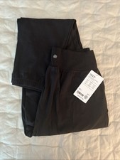 Athleta 531288 Medium Salutation Jogger - Black