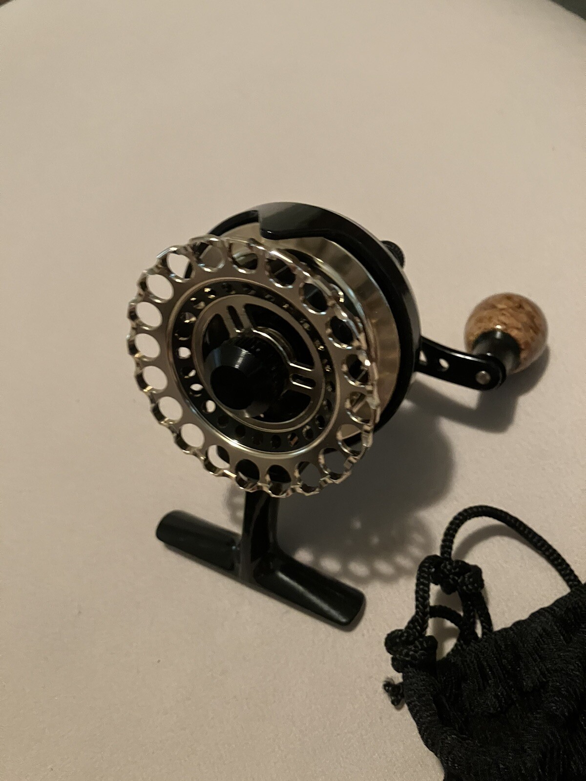 Ice Fishing Reel Right Handed Fishing Raft Wheel- NEW in box