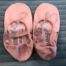 basilica dance wear girls flats pink size 4 Ballerina