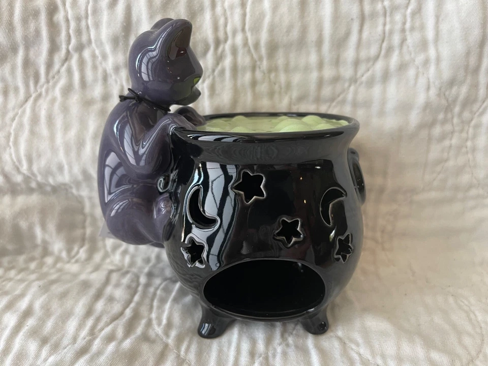 Candelabro Candelabro Candelabro Candelabro Candelabro Baldero Baloncesto Halloween Hocus Pocus Parks Disney 2022 Foto 2 de 4