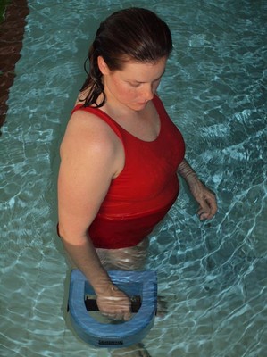 Paire d'haltères aquatiques mousse Aquagym bleu blanc - Vêtements