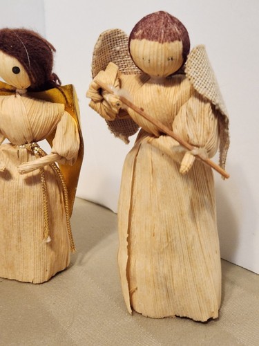 JUEGO DE 6 FIGURAS DE ÁNGEL MUSICALES HECHAS A MANO CON CÁSCARA DE MAÍZ 4,25 DECORACIÓN NAVIDAD DE COLECCIÓN - Imagen 6 de 16