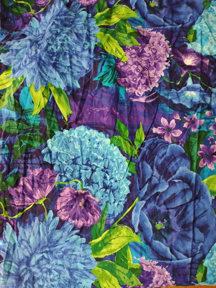 235" X 42" 100% Cotton Midnight by Chong-A-Hwang Timeless Treasures, Hydrangeas - Image 3 of 4