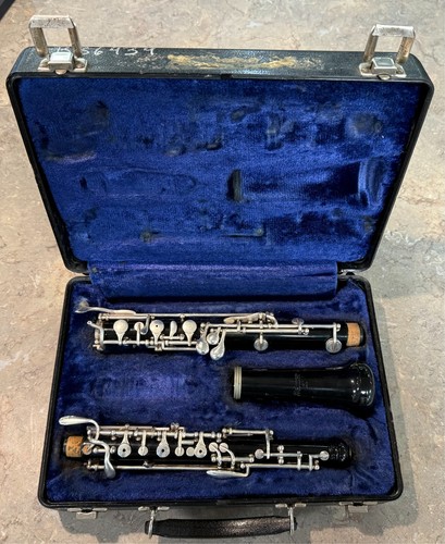 Used Selmer Student Oboe w/ Case