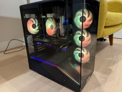 Custom PC - Slightly Used. Intel Core Ultra 5 225F 10 core, 512GB M.2, GTX 1080
