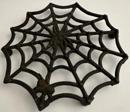 Vintage Cast Iron Spider Web Trivet Fly Black Gold Halloween Decor Taiwan 6.75”