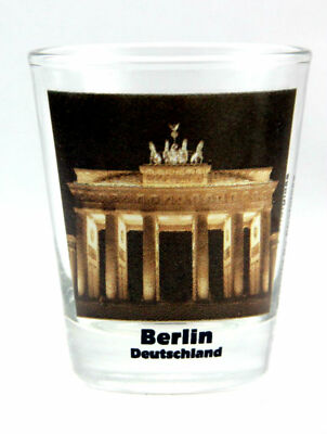 BERLIN GERMANY BRANDENBURG GATE PHOTO SHOT GLASS SHOTGLASS