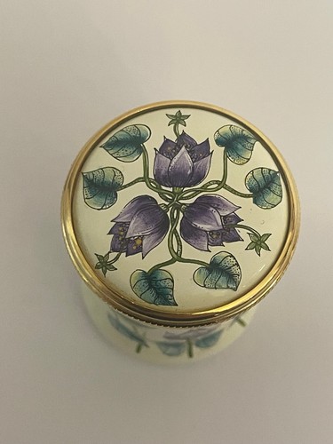 Moorcroft Florida Star Enamel Screw Lid Pill / Trinket Box by Shirley Hayes 2000 - Picture 2 of 11