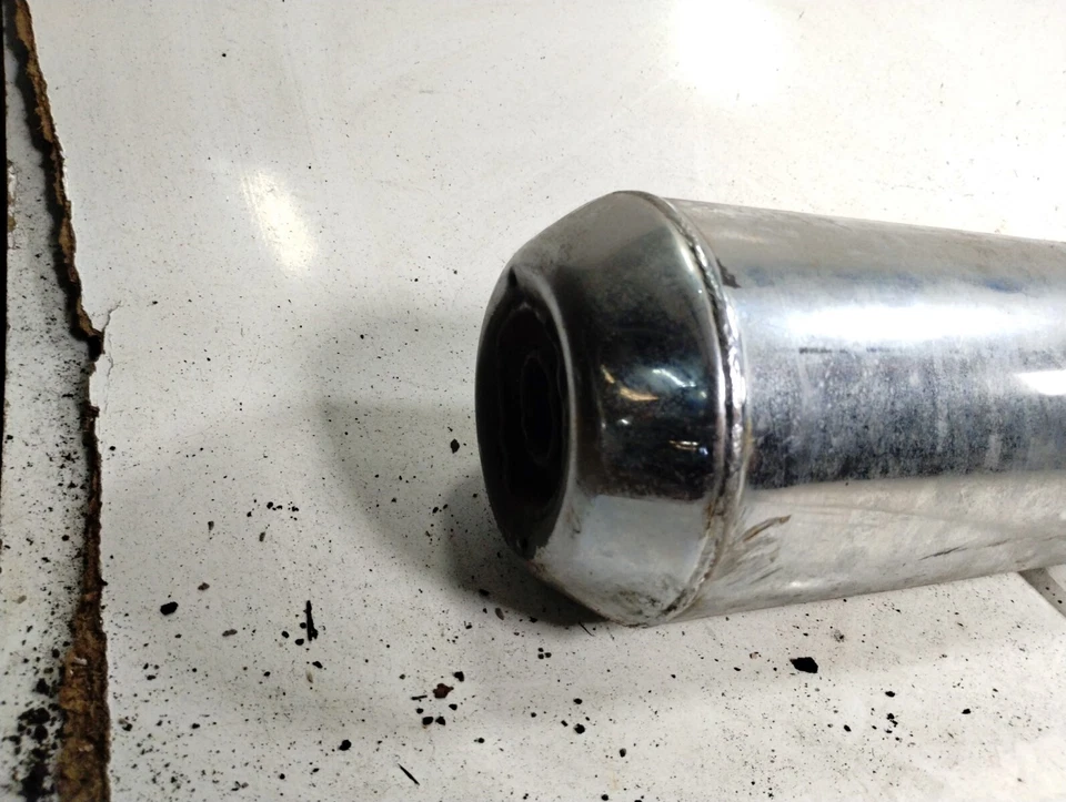 Kawasaki KZ1000 P KZ1000-P 1988 policía cabezal de escape derecho tubo silenciador Foto 2 de 4