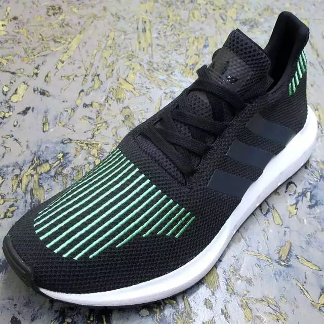 New Mens Adidas Run Sneakers CG4110 Size 13 | eBay