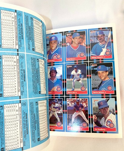 1988 Donruss Chicago Cubs Puzzle & With Uncut Cards Collection Book - Picture 2 of 3