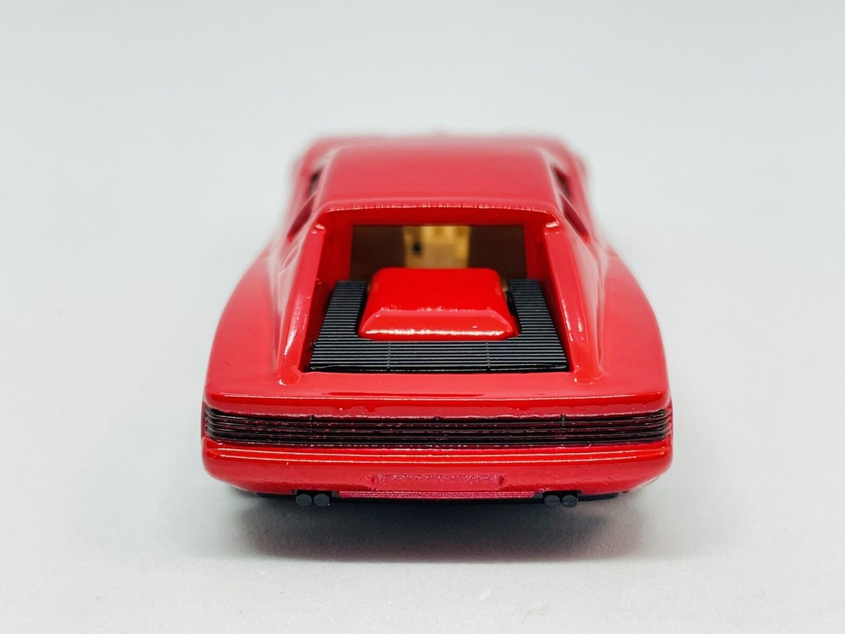 Tomica Tomy 91-2-6 Ferrari Testarossa - Red - Made In Japan Tomica Tomy 91-2-6 Ferrari Testarossa - Red - Made In Japan