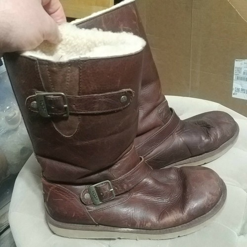 UGG Kensington II (SN3325) Buckle Strap Brown 12" Leather Boots Women's size 9 - 第 4/9 張圖片