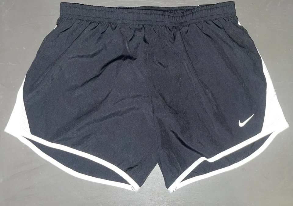 New Nike Girls Medium Black & White Summer Dri-Fit Swimming Shorts CN6232-011 - Image 3 of 4