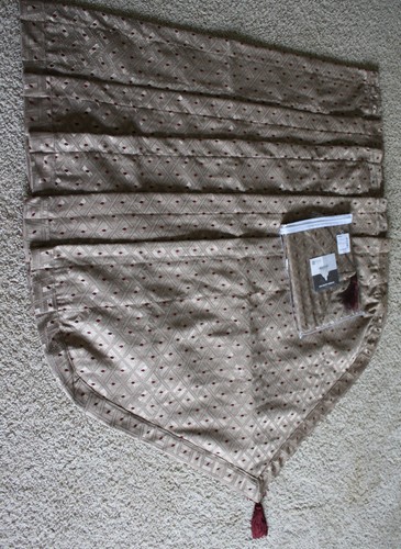 Set of six (6) JC Penney Home Collection "Westbury Lattice" Ascot Valances NWOT - Picture 9 of 12