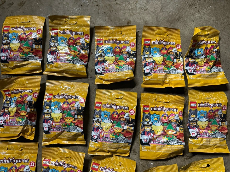 LEGO Minifigures Series 23 Mystery Packs – Lot of 20 Sealed Packs (71034) NEW - Image 2 of 3