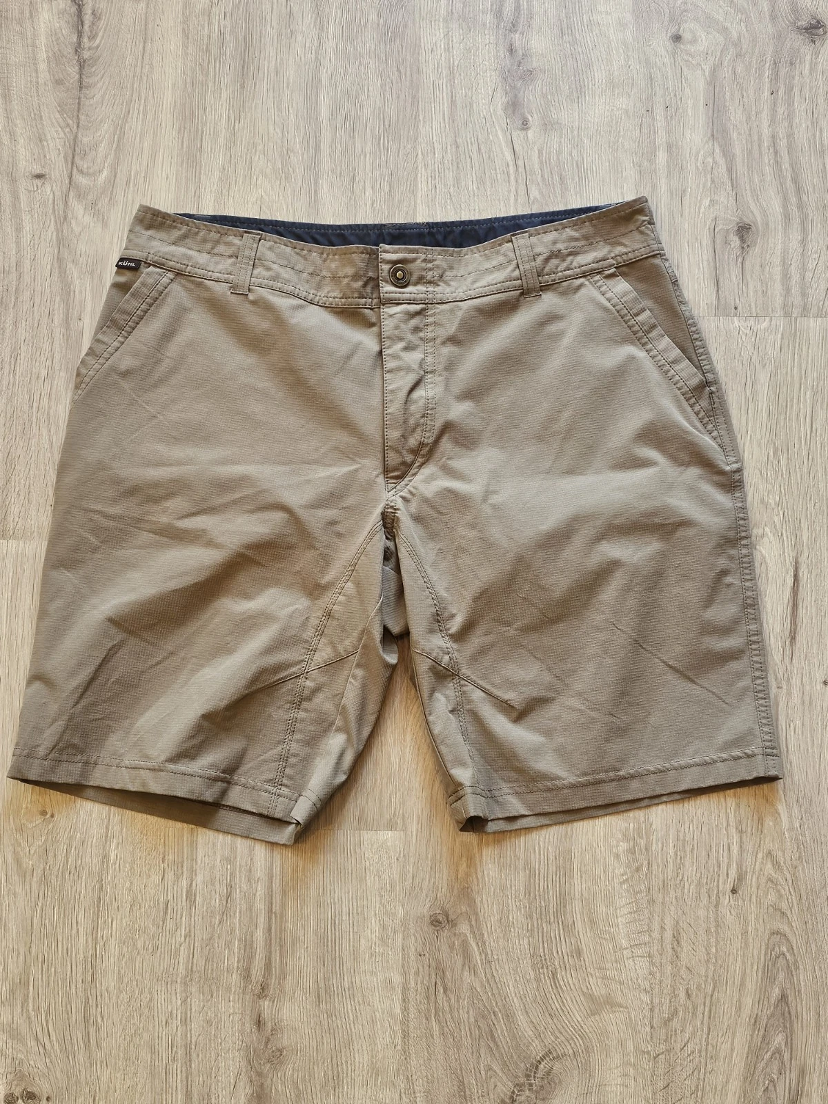 Kuhl Hiking Shorts Men's 36 10" Inseam Tan #5231