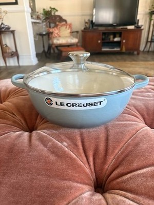 Le Creuset Chef's Oven 3.5 Qt Enameled Cast Iron Soup Pot w Glass Lid, Sea Salt