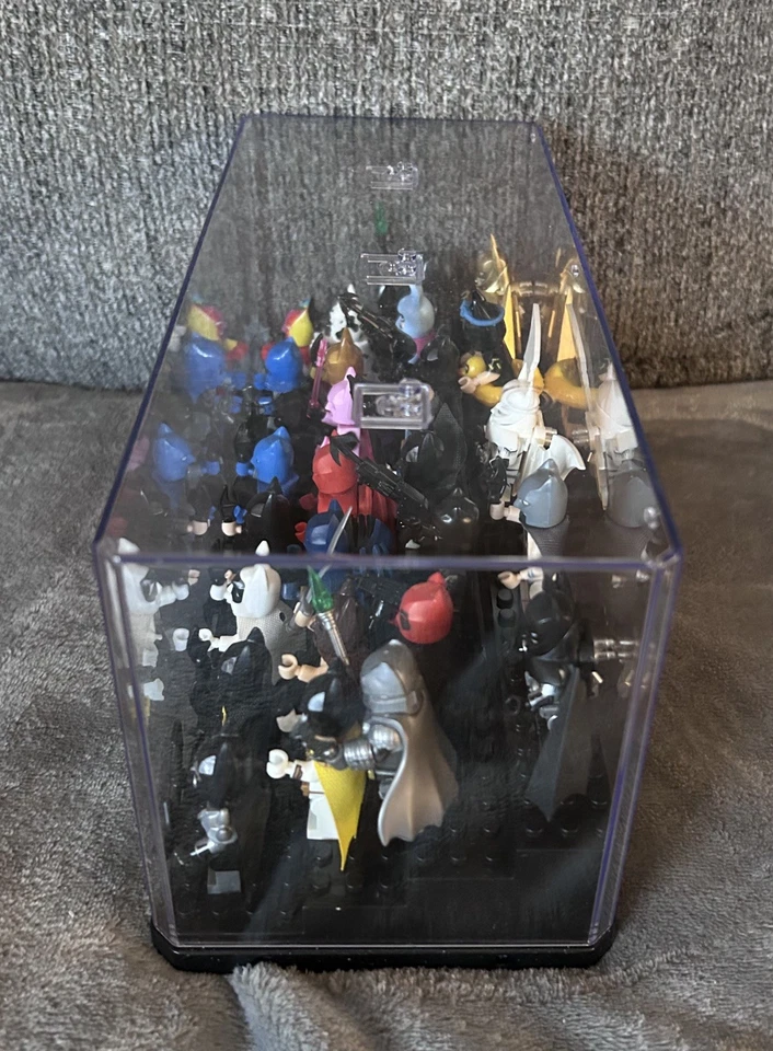Lote de 28 minifiguras LEGO personalizadas BATMAN Rainbow Batpool Hellbat Kingdom Come Foto 2 de 4
