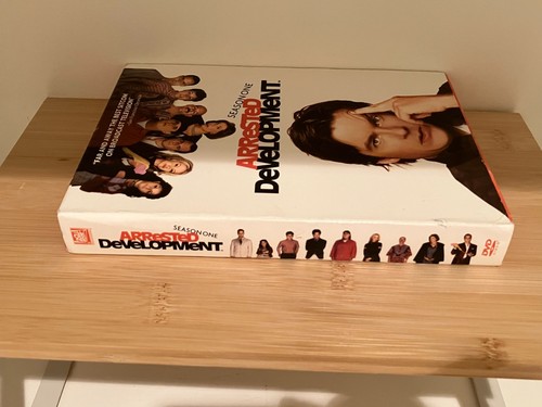 Arrested Development - Season 1 DVD Set - Jason Bateman, Will Arnett - Picture 3 of 7